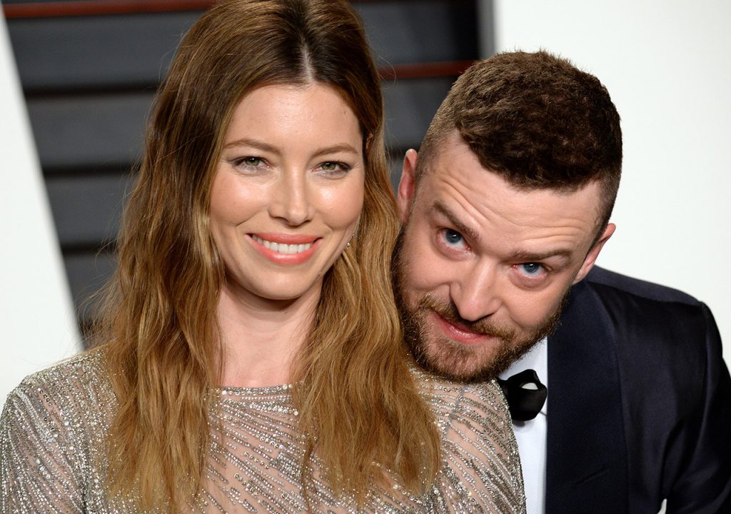 O Justin Timberlake εύχεται στην Jessica Biel