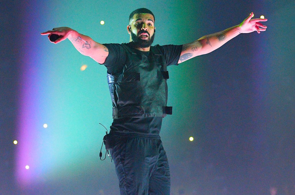 Drake έσπασε ένα μεγάλο ρεκόρ του Billboard